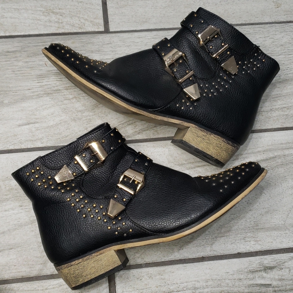 bucco ankle boots